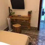 Hostel Cactus Host *