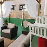 Cactus Host *